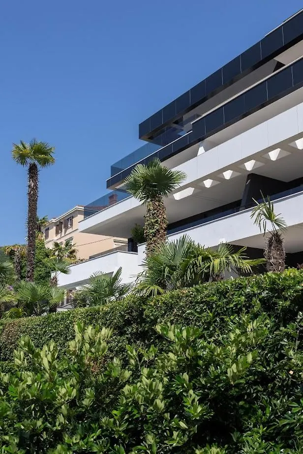 Plaza Delmar Apartment Opatija
